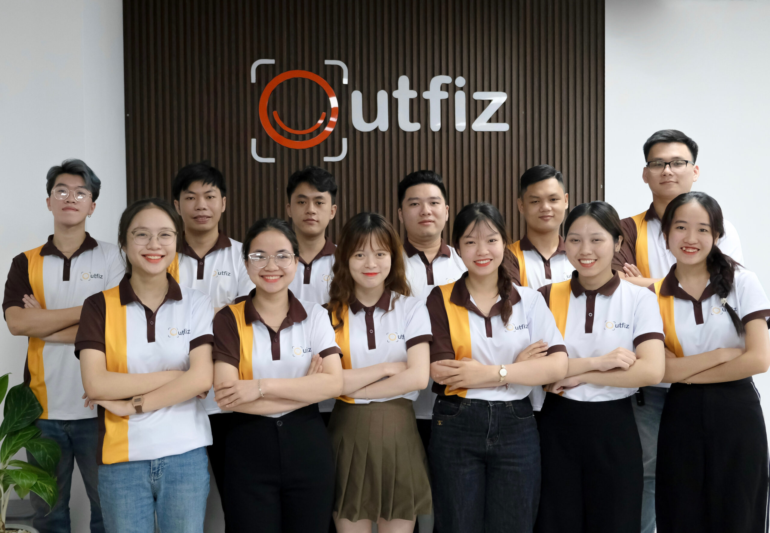 Đội ngũ công ty Outfiz Agency chuyên nghiệp và tận tâm với dịch vụ thiết kế website Đà Nẵng